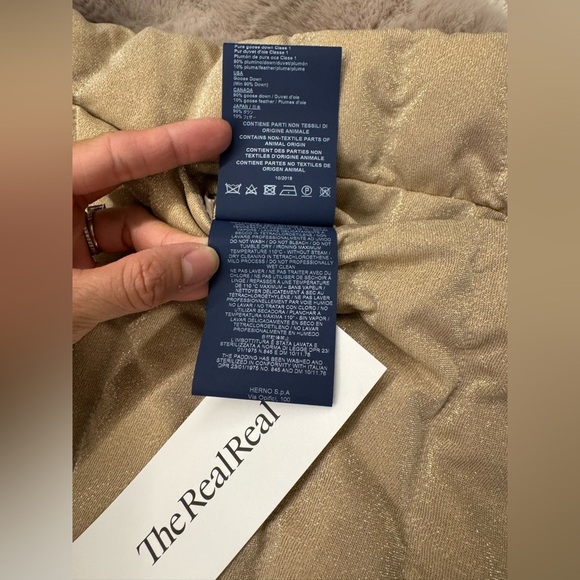 HERNO Gold-tone lurex short sleeve puffer jacket 42 - Picture 17 of 17